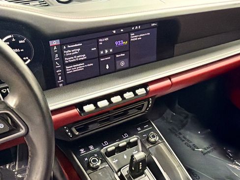 Certified 2020 Porsche 911 Carrera 4S w/ Sport Package AWD/4WD image 24