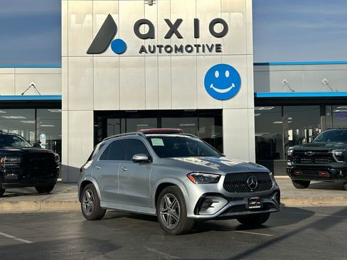 Used 2024 Mercedes-Benz GLE 450 4MATIC image 1