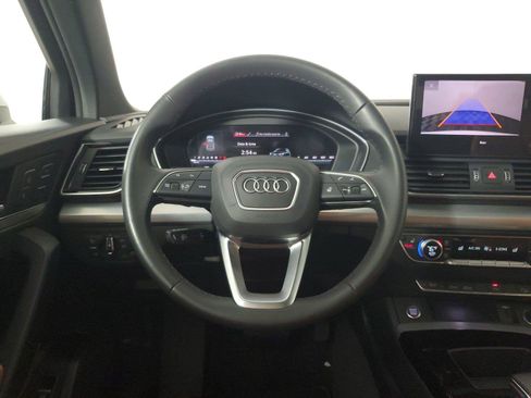 Used 2025 Audi Q5 2.0T Premium AWD/4WD image 16