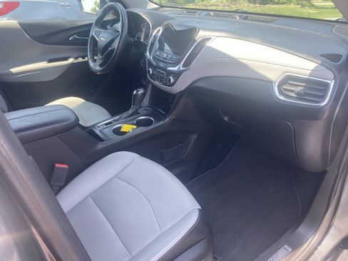 Used 2018 Chevrolet Equinox Premier AWD/4WD image 13