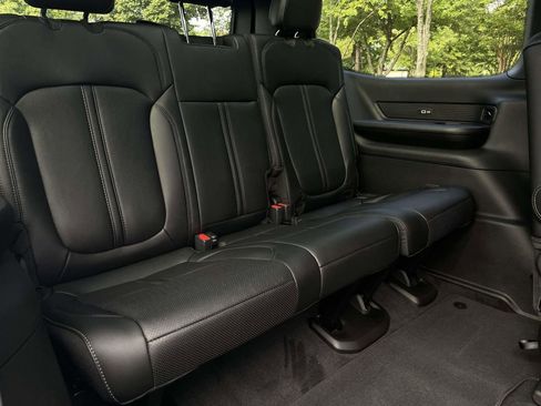 New 2025 Jeep Wagoneer Series II w/ Premium Group I image 36