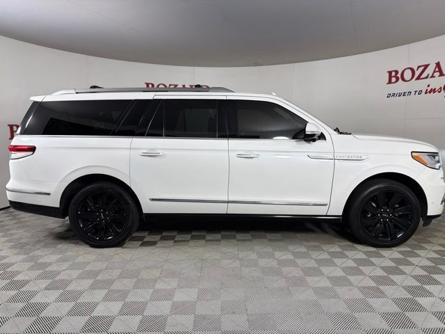 Used 2022 Lincoln Navigator L Reserve AWD/4WD image 16