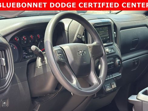 Used 2019 Chevrolet Silverado 1500 Custom Trail Boss w/ Custom Convenience Package AWD/4WD image 13