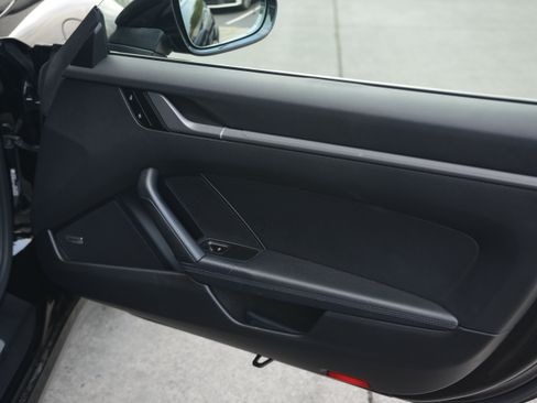 Certified 2020 Porsche 911 Carrera S RWD image 23