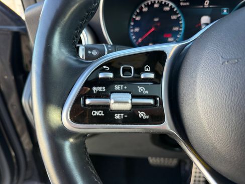 Used 2020 Mercedes-Benz GLC 300 4MATIC Coupe image 27