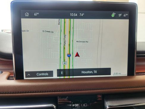 Used 2022 Lincoln Aviator Reserve w/ Elements Package Plus image 16