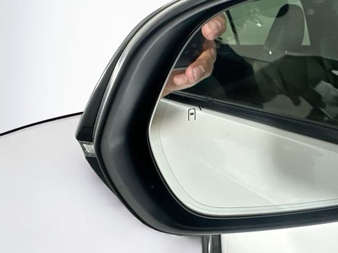 Used 2023 Lexus RZ 450e Premium w/ Accessory Package (2T) AWD/4WD image 16