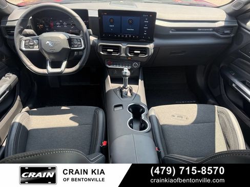 Used 2025 Ford Mustang Coupe RWD image 24