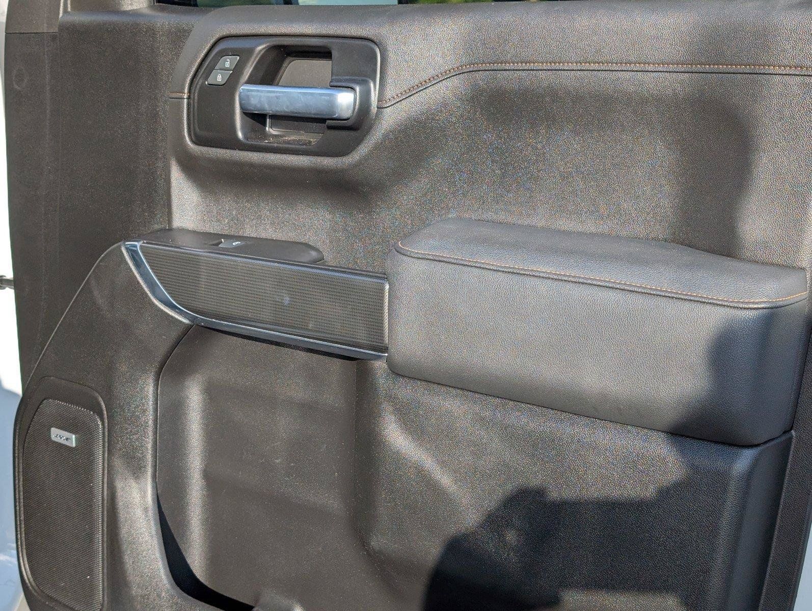 Used 2021 GMC Sierra 1500 AT4 w/ AT4 Carbonpro Edition AWD/4WD image 40