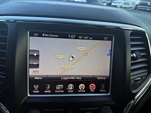 Used 2015 Jeep Grand Cherokee SRT AWD/4WD image 25