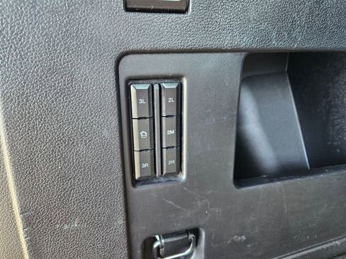 Used 2019 Ford Expedition Max Limited image 14