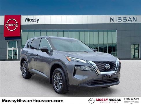 Certified 2021 Nissan Rogue S image 1