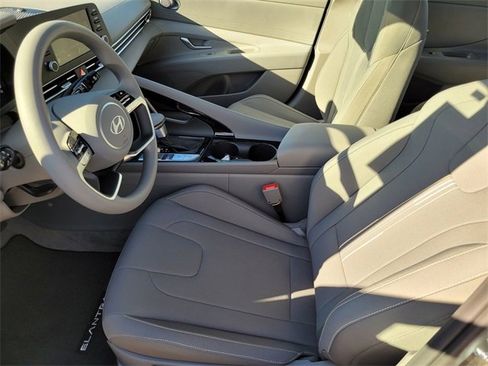 New 2026 Hyundai Elantra Blue image 13