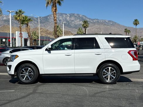 Used 2018 Ford Expedition XLT w/ Equipment Group 201A RWD image 7