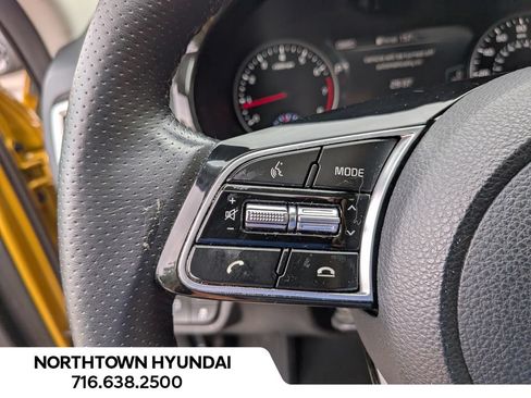 Used 2023 Kia Seltos SX w/ SX Sunroof Package AWD/4WD image 29