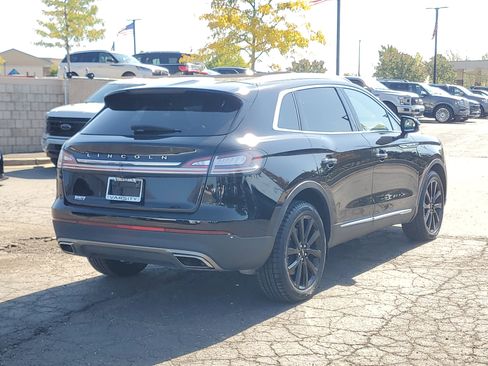 Certified 2023 Lincoln Nautilus Reserve w/ Monochromatic Package image 6