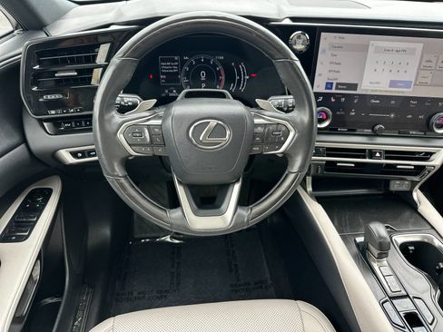 Used 2024 Lexus RX 350 Premium w/ Convenience Package FWD image 16