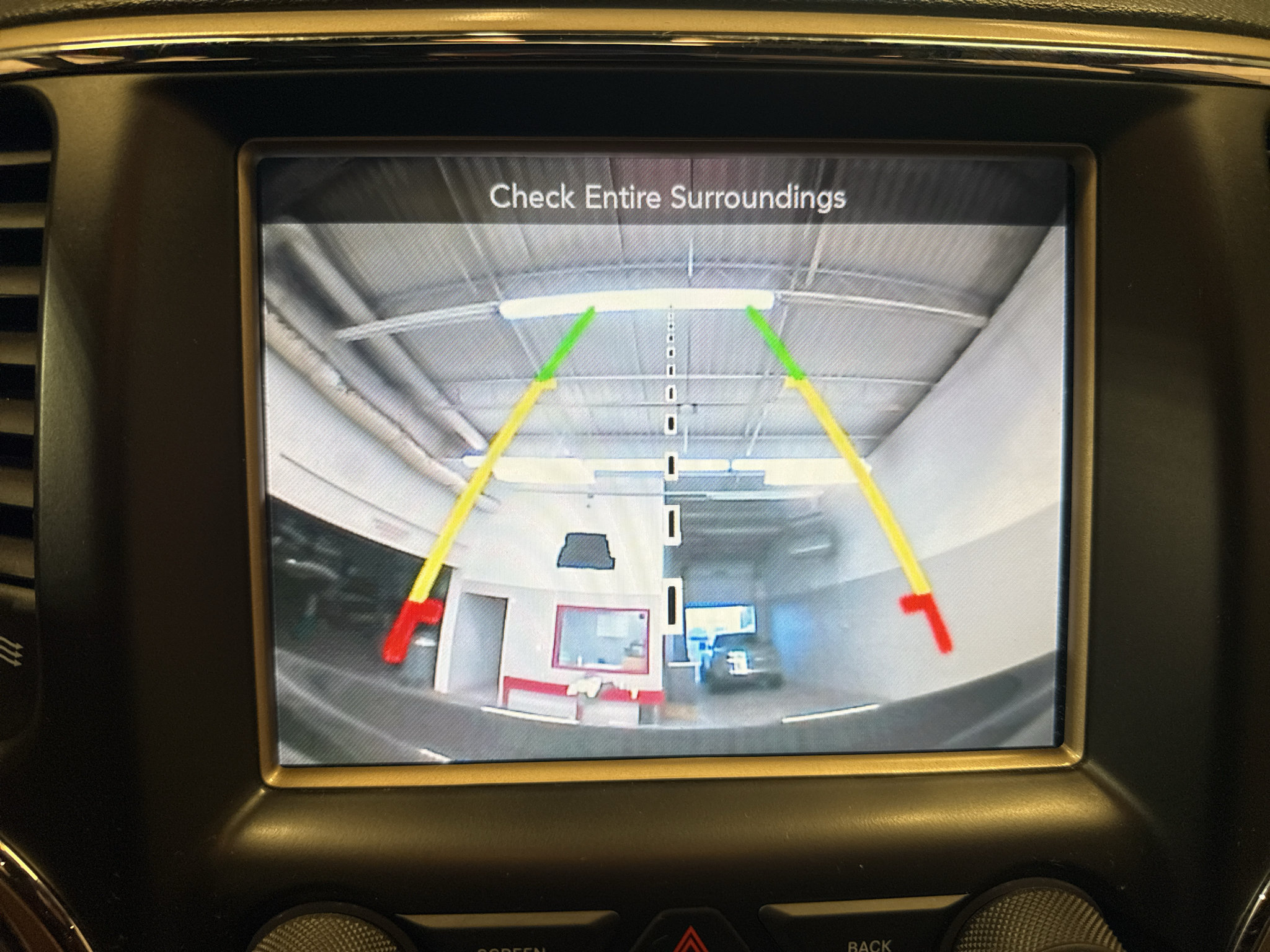 Used 2014 Jeep Grand Cherokee Limited w/ Trailer Tow Group IV AWD/4WD image 22
