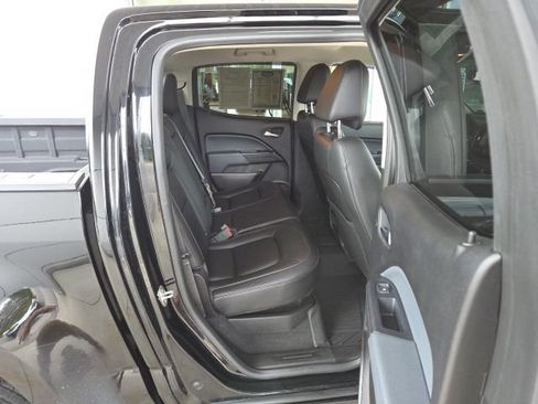 Used 2021 Chevrolet Colorado Z71 w/ Z71 Midnight Edition AWD/4WD image 57