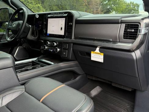 Used 2024 Ford F450 Platinum w/ FX4 Off-Road Package AWD/4WD image 31