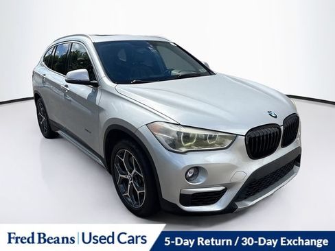 Used 2017 BMW X1 xDrive28i AWD/4WD image 1