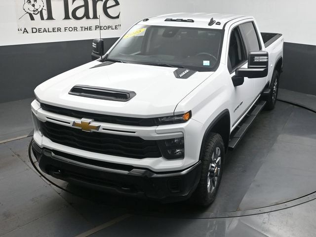 Used 2025 Chevrolet Silverado 2500 Custom w/ Custom Convenience Package AWD/4WD image 45