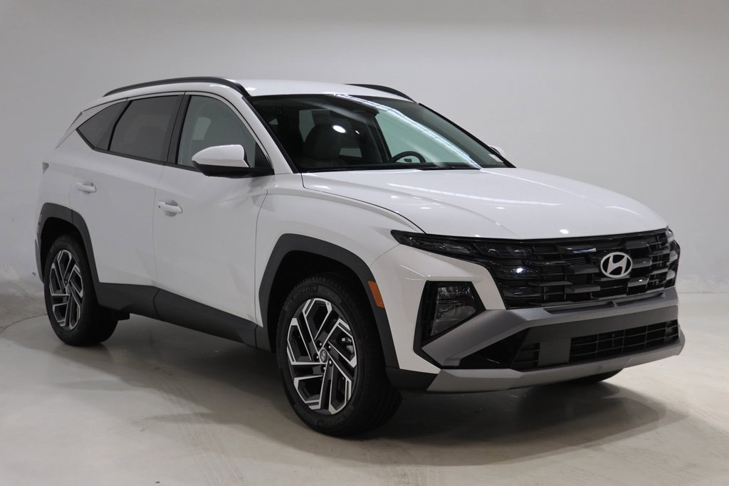 New 2026 Hyundai Tucson SEL Plus w/ Tow & Go Package AWD/4WD image 1