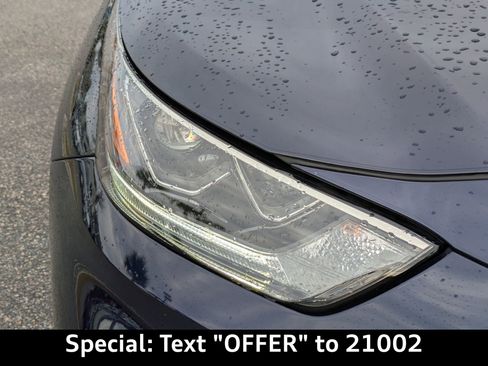 Used 2023 Toyota Highlander Limited image 10