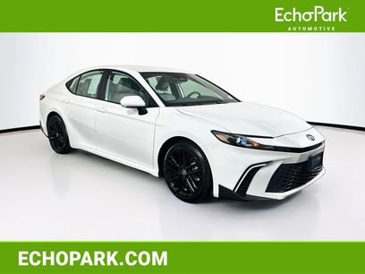 Used 2026 Toyota Camry SE w/ Convenience Package