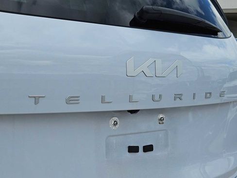 Used 2024 Kia Telluride S w/ S Sunroof Package image 5