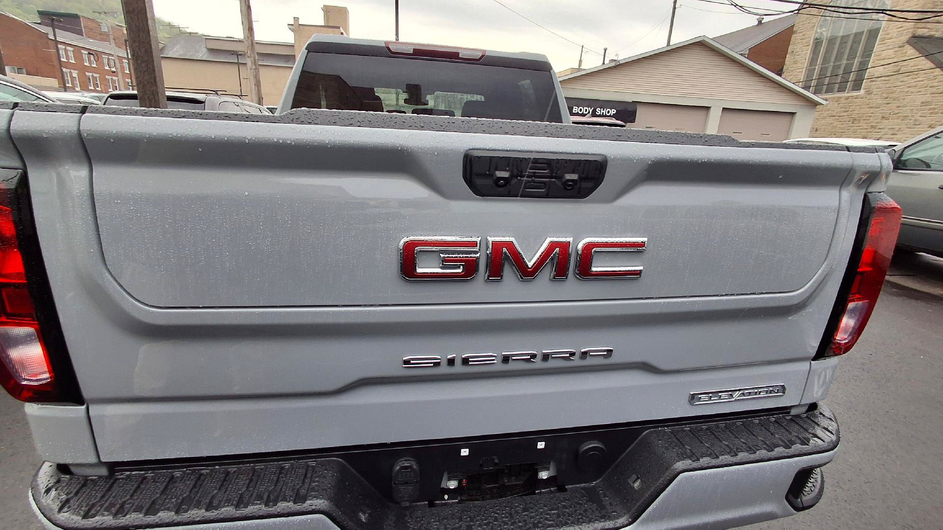 Used 2024 GMC Sierra 1500 Elevation AWD/4WD image 5