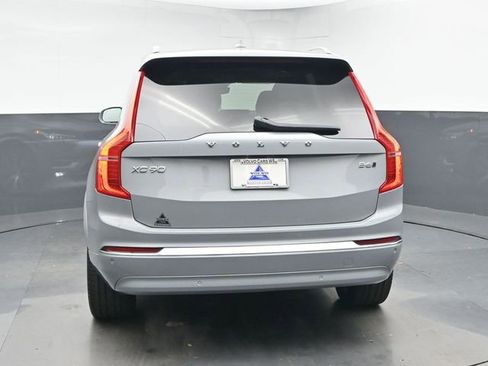 Used 2024 Volvo XC90 B6 Plus w/ Protection Package image 7
