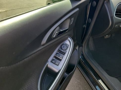 Used 2024 Chevrolet Malibu LT image 11