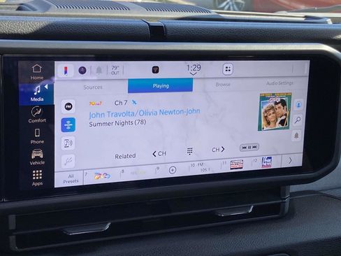 Used 2025 Jeep Wrangler Sport image 15