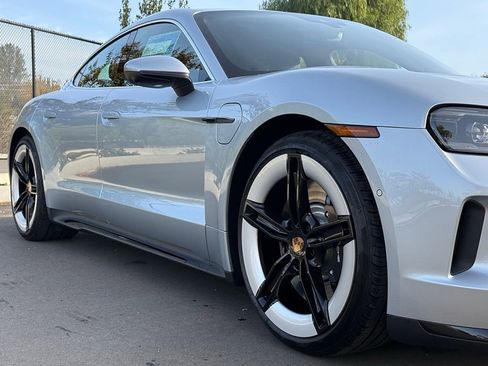 New 2025 Porsche Taycan 4S AWD/4WD image 10