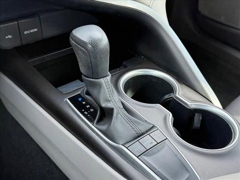 Used 2023 Toyota Camry LE FWD image 17