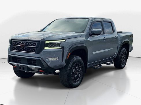 Used 2023 Nissan Frontier PRO-4X w/ Pro-4X Premium Package AWD/4WD image 8
