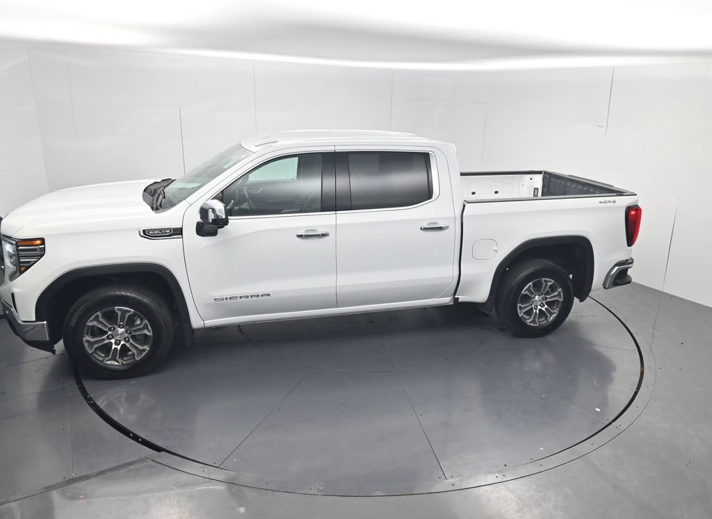 Used 2024 GMC Sierra 1500 SLT AWD/4WD image 49