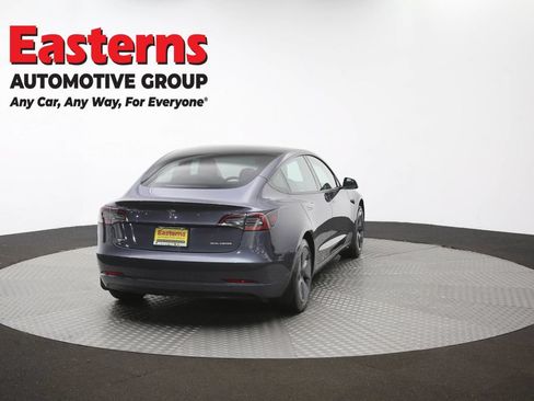 Used 2022 Tesla Model 3 Long Range AWD/4WD image 35