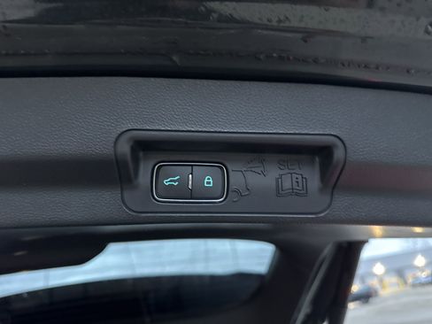 Certified 2023 Ford Explorer XLT w/ Equipment Group 202A image 40