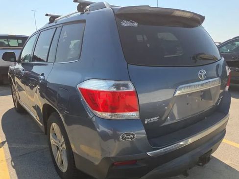 Used 2013 Toyota Highlander Limited AWD/4WD image 3