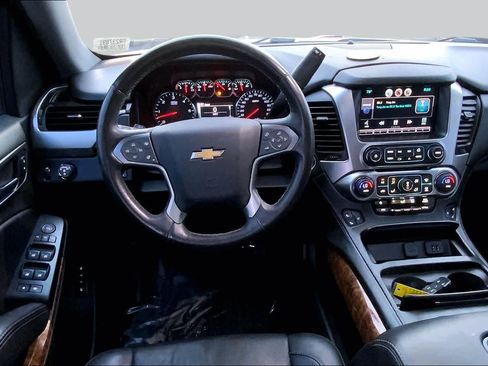 Used 2015 Chevrolet Tahoe LTZ RWD image 6