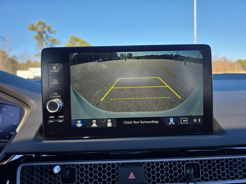 Used 2025 Honda Civic Sport Touring image 19