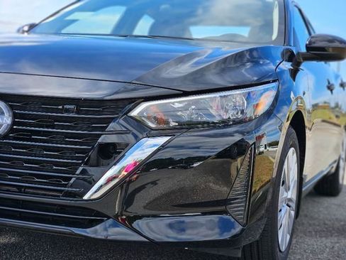 New 2025 Nissan Sentra S image 7