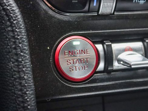 Used 2020 Ford Mustang Premium image 21