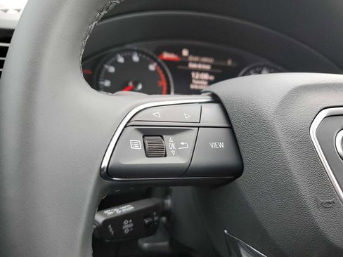 Used 2023 Audi Q5 2.0T Premium w/ Convenience Package image 22