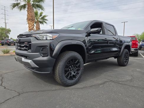 New 2026 Chevrolet Colorado Trail Boss AWD/4WD image 2