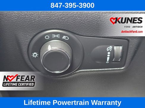 Used 2022 Jeep Compass Sport image 40