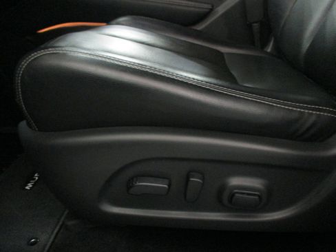 Used 2020 Nissan Murano SL image 17