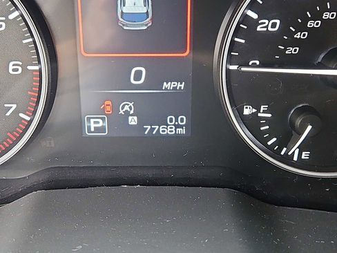 Used 2025 Subaru Outback Premium AWD/4WD image 13
